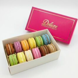 coffret macarons 12 pieces deluxe