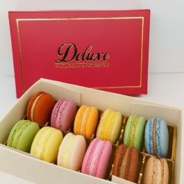 coffret macarons 12 pieces deluxe3