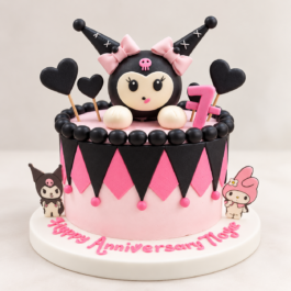 Gâteau d’anniversaire Kuromi rose et noir avec prénom personnalisé – Deluxe Tunis