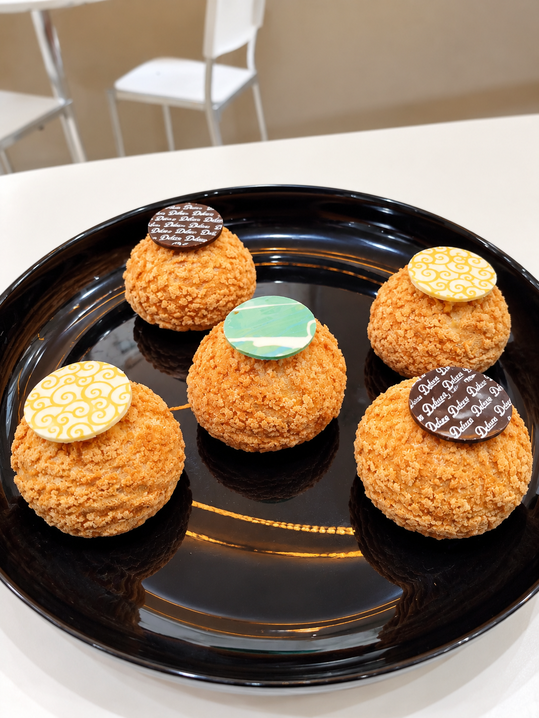 Choux à la Crème Deluxe – Craquelin et Décors, Grand Format Choux à la Crème Deluxe – Craquelin et Décors, Grand Format – Image 2